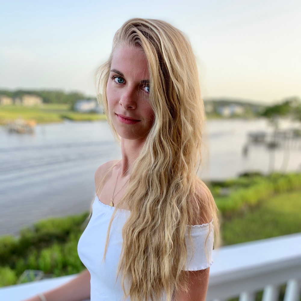 Meet your Posher, Dana